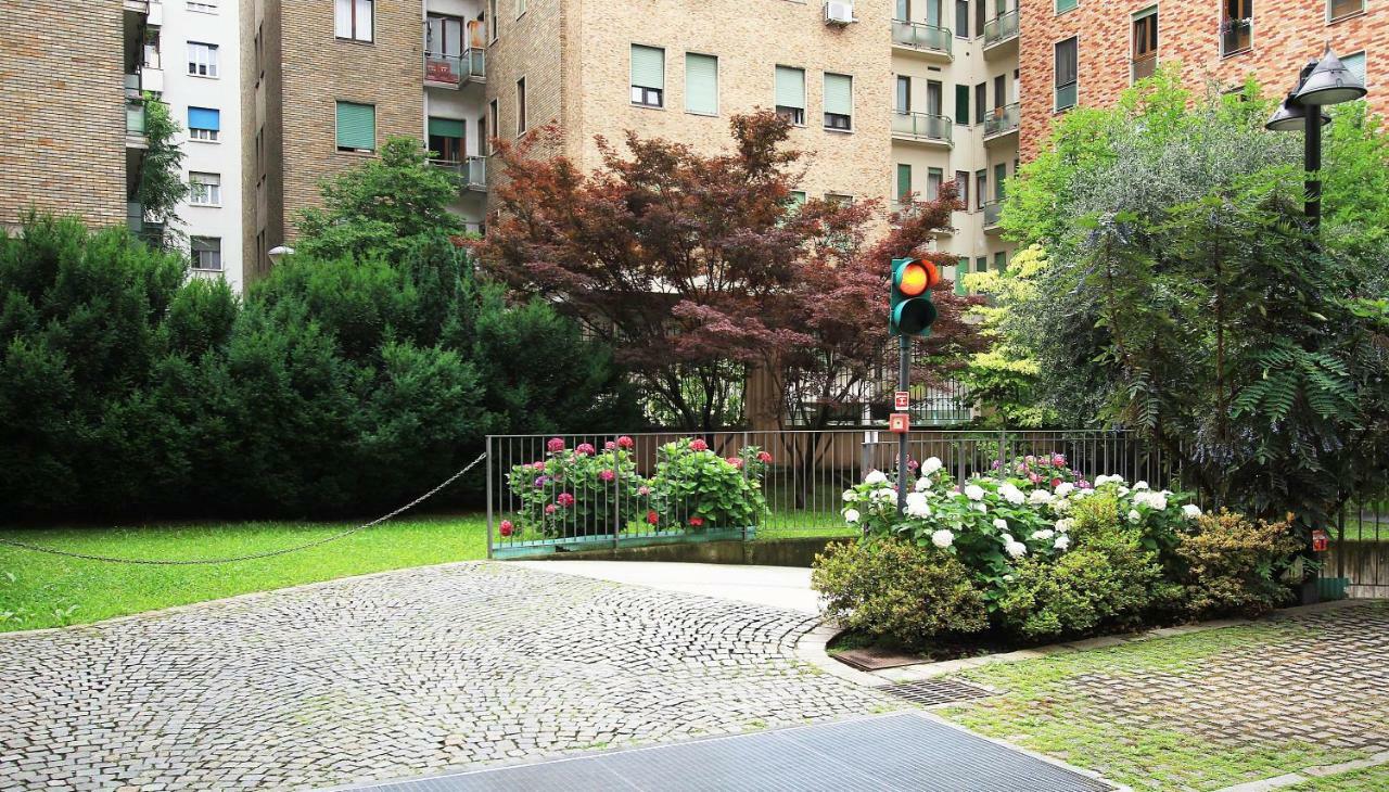 Game House In The Center Lejlighed Milano Eksteriør billede